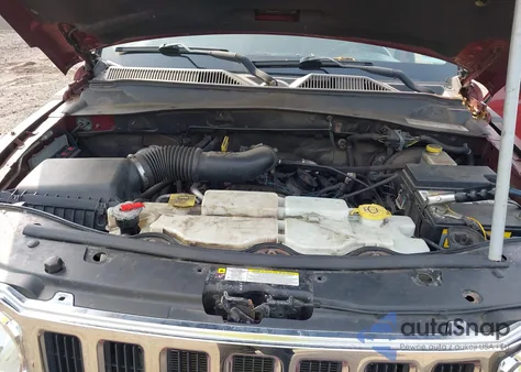 2008 Jeep Liberty Limited Edition from USA, damaged, VIN 1J8GN58KX8W270437